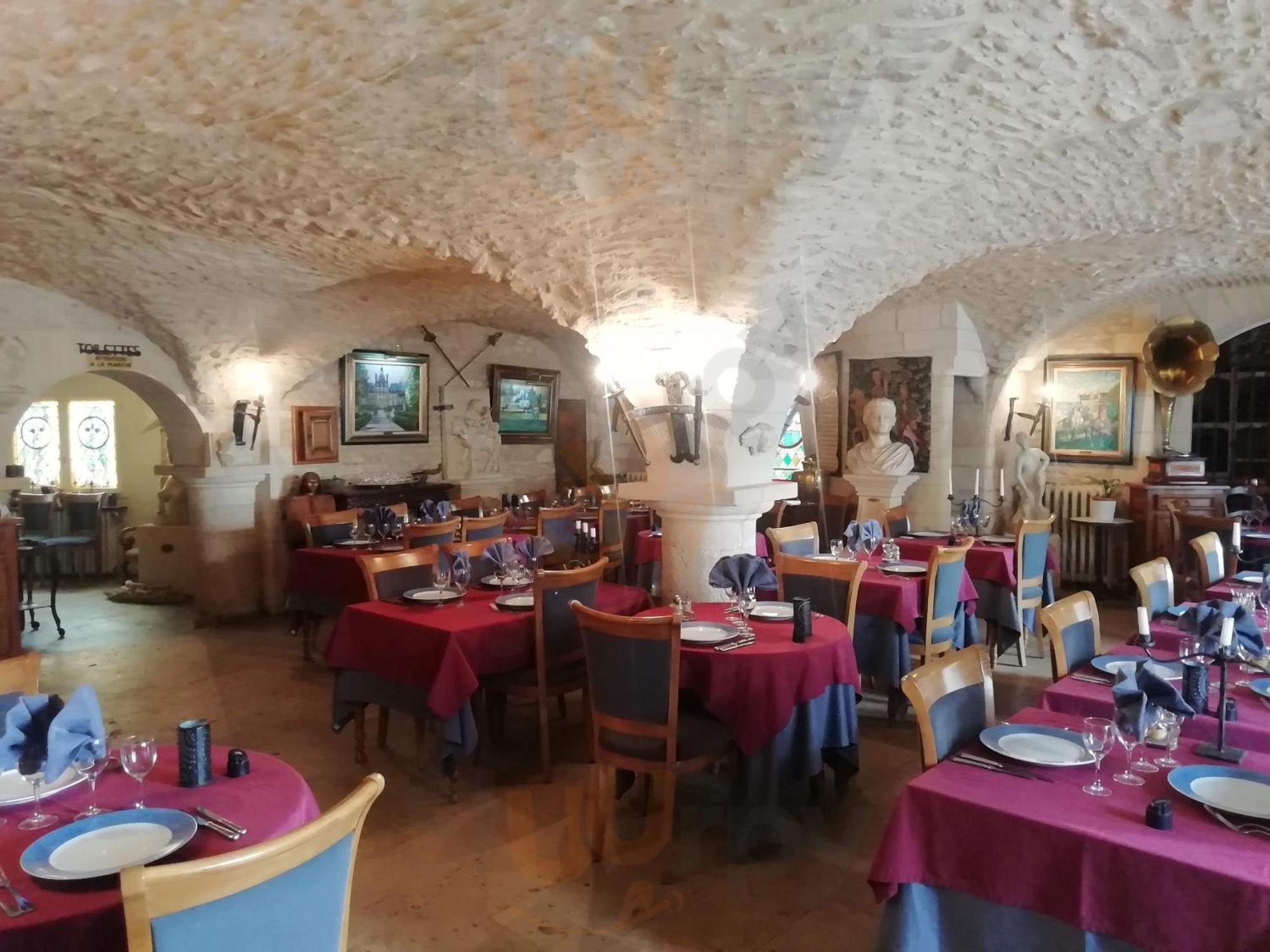 Hostellerie Saint Martin- Logis Hotel Et Restaurant Creully sur Seulles Eksteriør billede