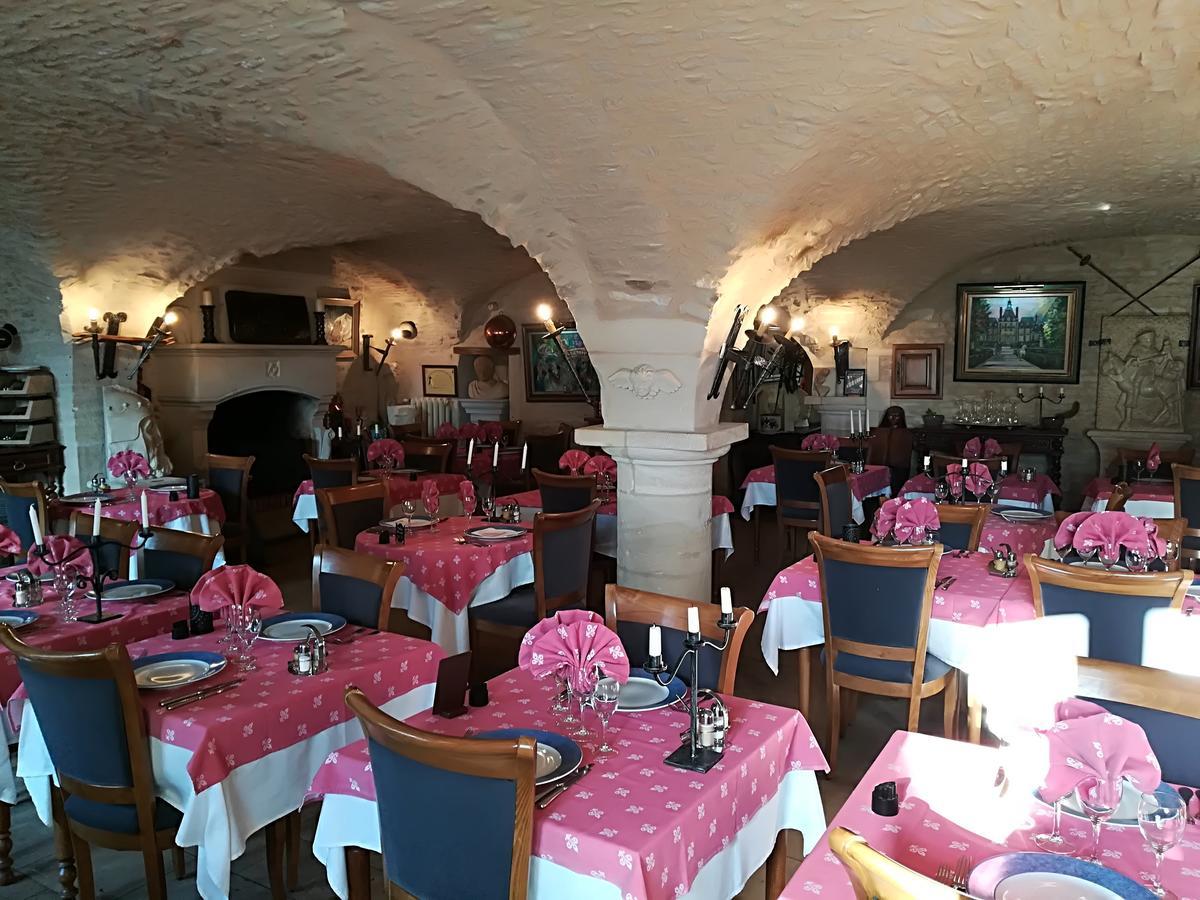 Hostellerie Saint Martin- Logis Hotel Et Restaurant Creully sur Seulles Eksteriør billede