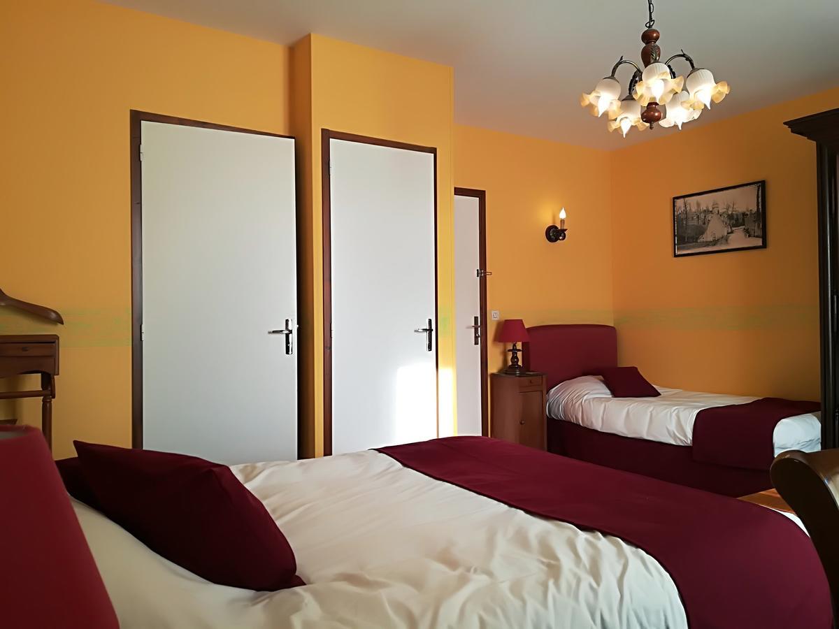 Hostellerie Saint Martin- Logis Hotel Et Restaurant Creully sur Seulles Eksteriør billede