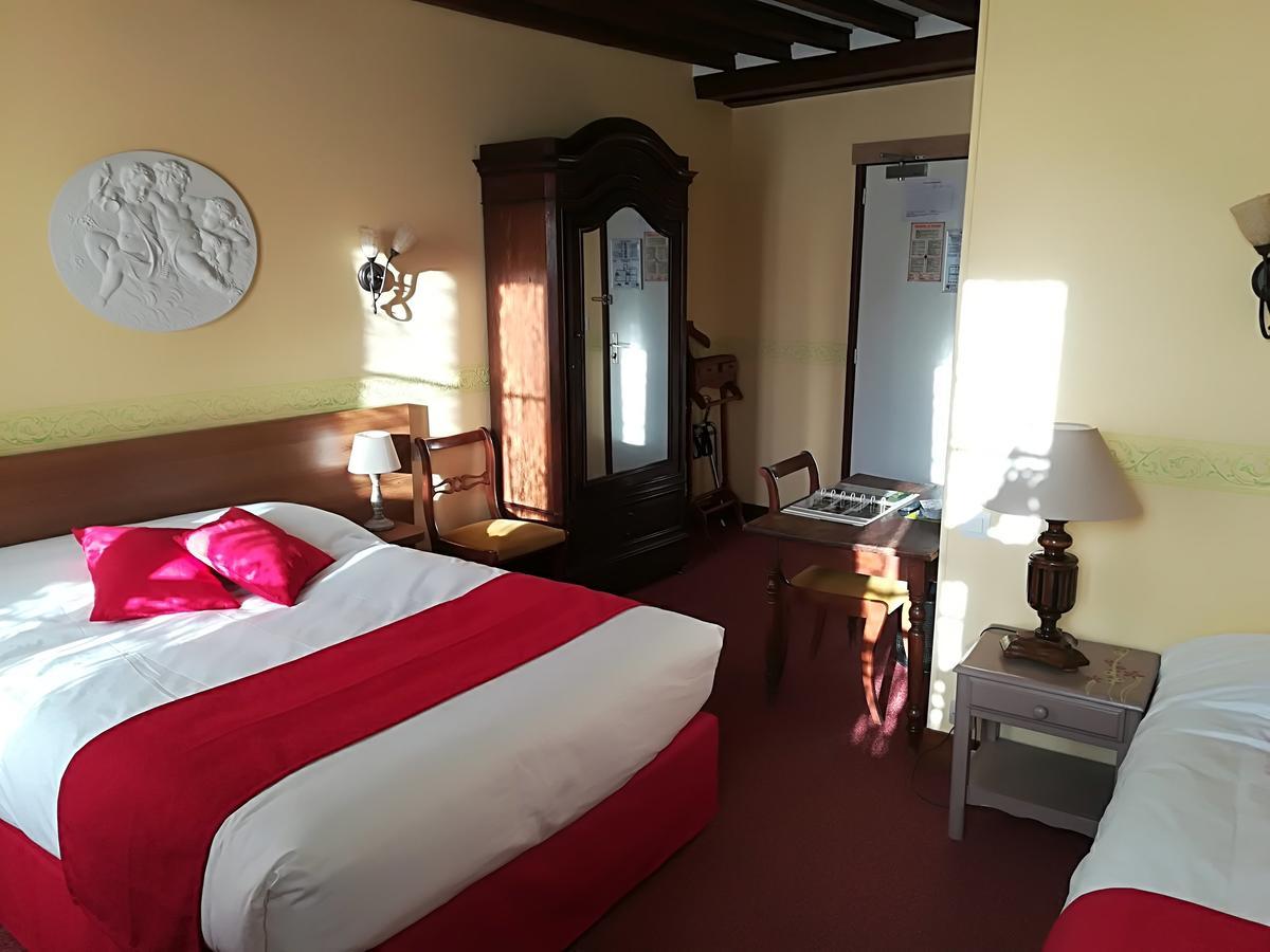 Hostellerie Saint Martin- Logis Hotel Et Restaurant Creully sur Seulles Eksteriør billede